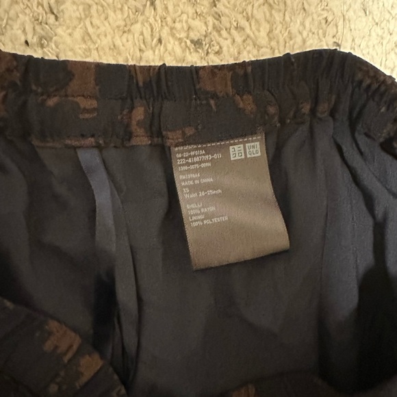 Uniqlo Womens Skirt - Black and Brown - XS - Picture 2 of 3